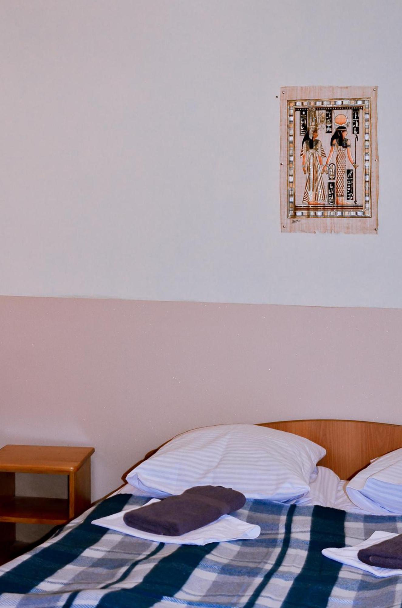 Guest House Mandrivnyi Rooms&Apartments Yasinia Exterior foto