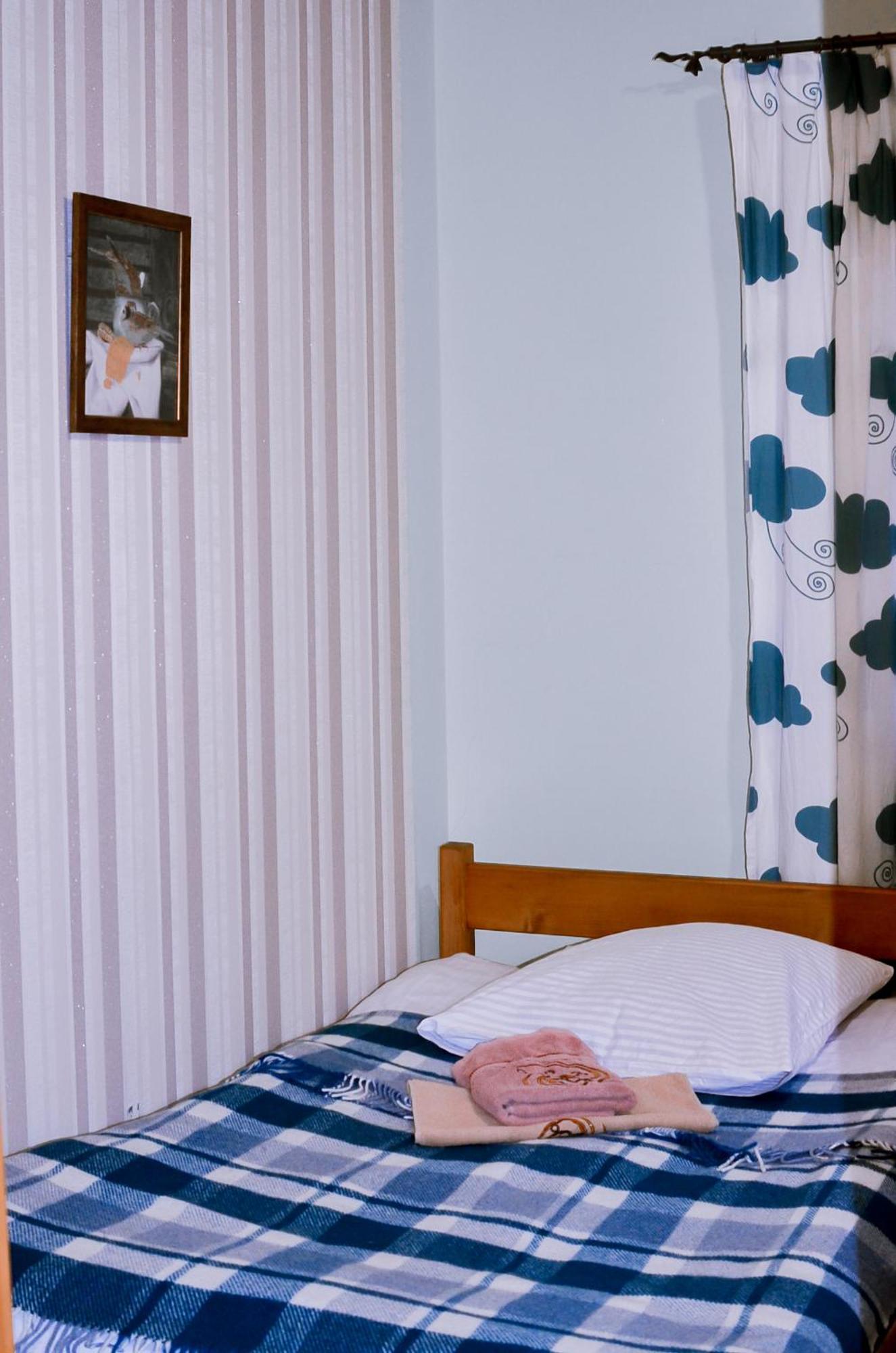 Guest House Mandrivnyi Rooms&Apartments Yasinia Exterior foto